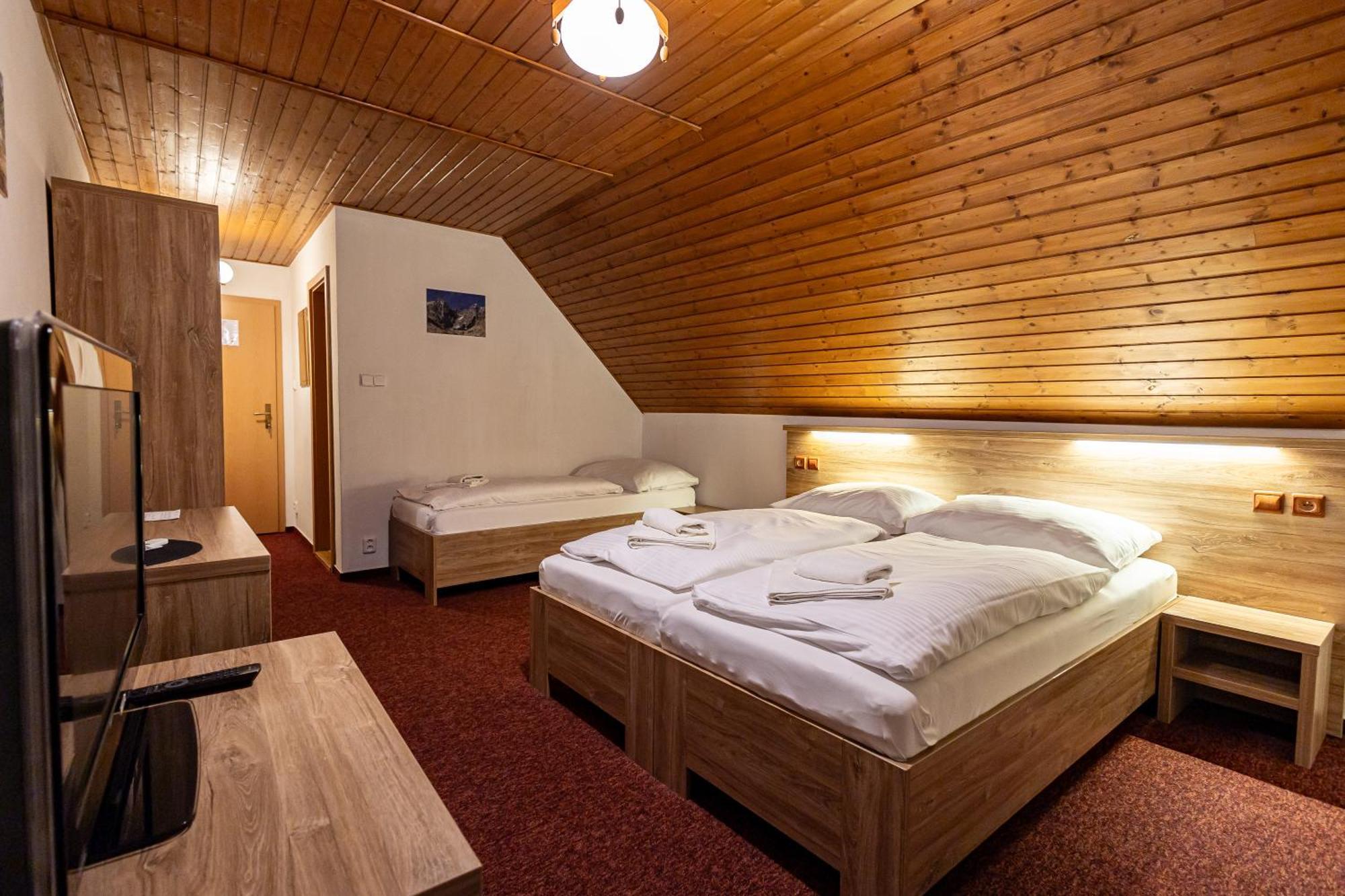 Penzion Lomnicky Stará Lesná Zewnętrze zdjęcie